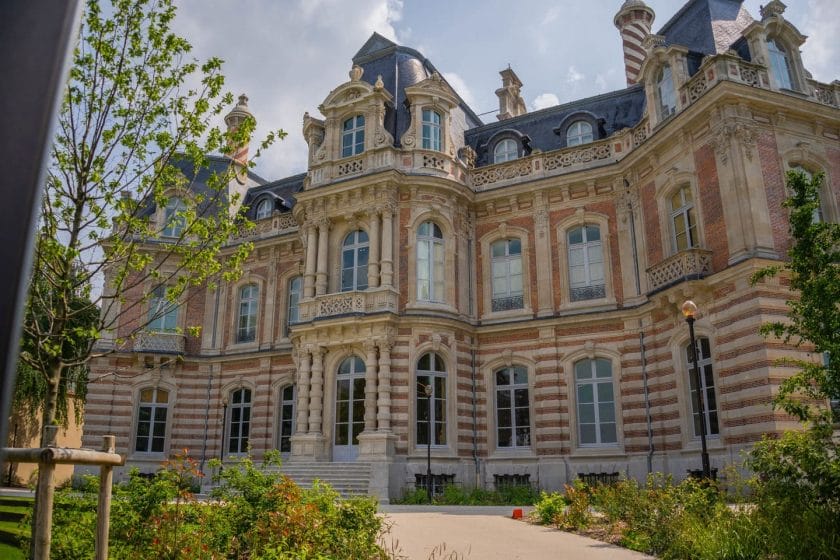 Après les nombreuses année de rénovations, le superbe Château Perrier accueil le nouveau musée d'Epernay sur l'Avenue de Champagne