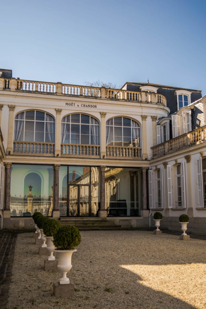 Epernay Dimanche visiter les grandes maisons de Champagne Moët et Chandon