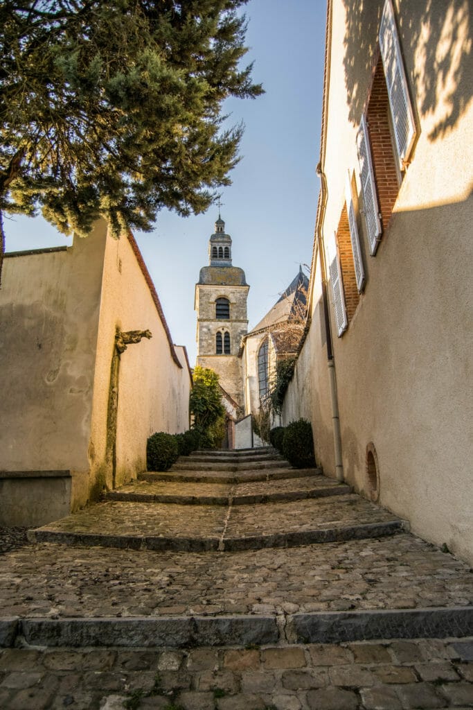 Visiter la champagne entre epernay et reims : Hautvillers