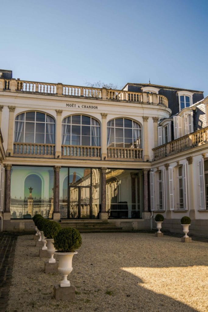 What to do what to see in epernay on Sunday Visit champagne houses in Champagne region