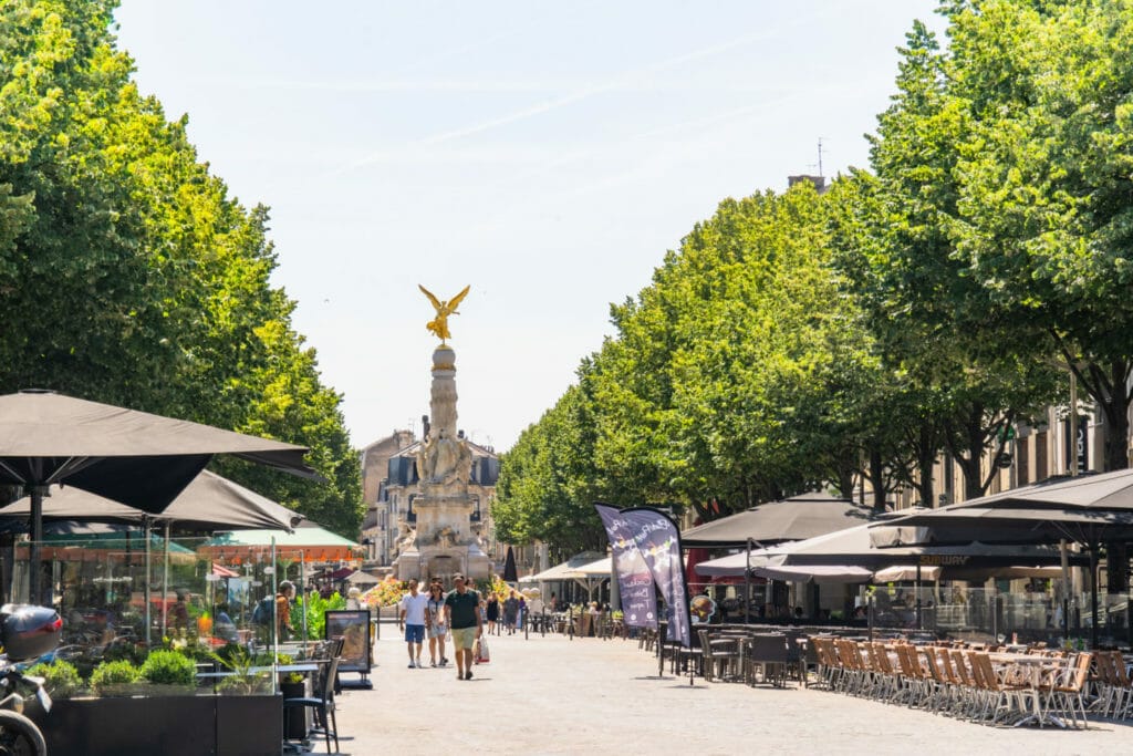 Place d'Erlon in the city center of Reims
Pedestrian area with lots of bars and restaurants